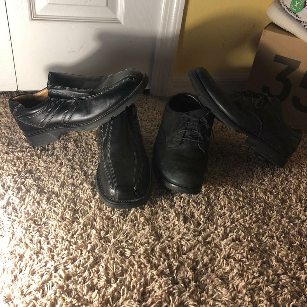 2 dress shoes